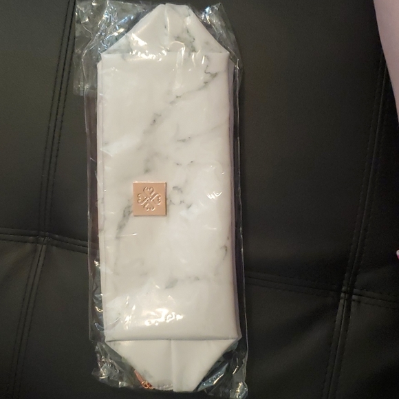 Jamberry Other - Sculpted Storage Bag by Jamberry